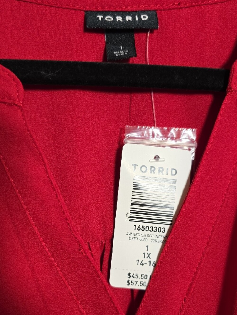 130 torrid 1 1X Red Tie-Front Button Blouse NWT - Picture 3 of 7